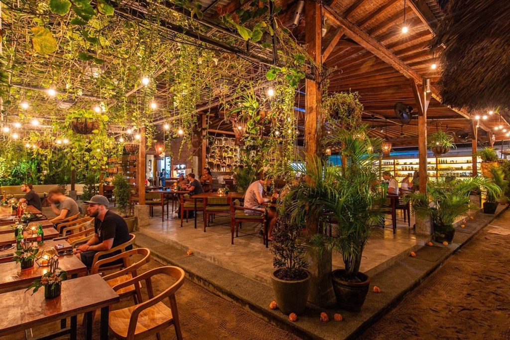 Beachgarden Bar & Restaurant